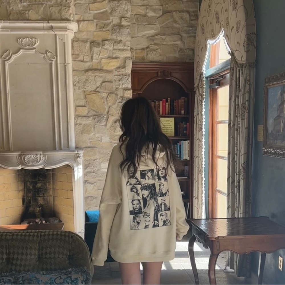 Taylor Swift era tour hoodie authentic XL